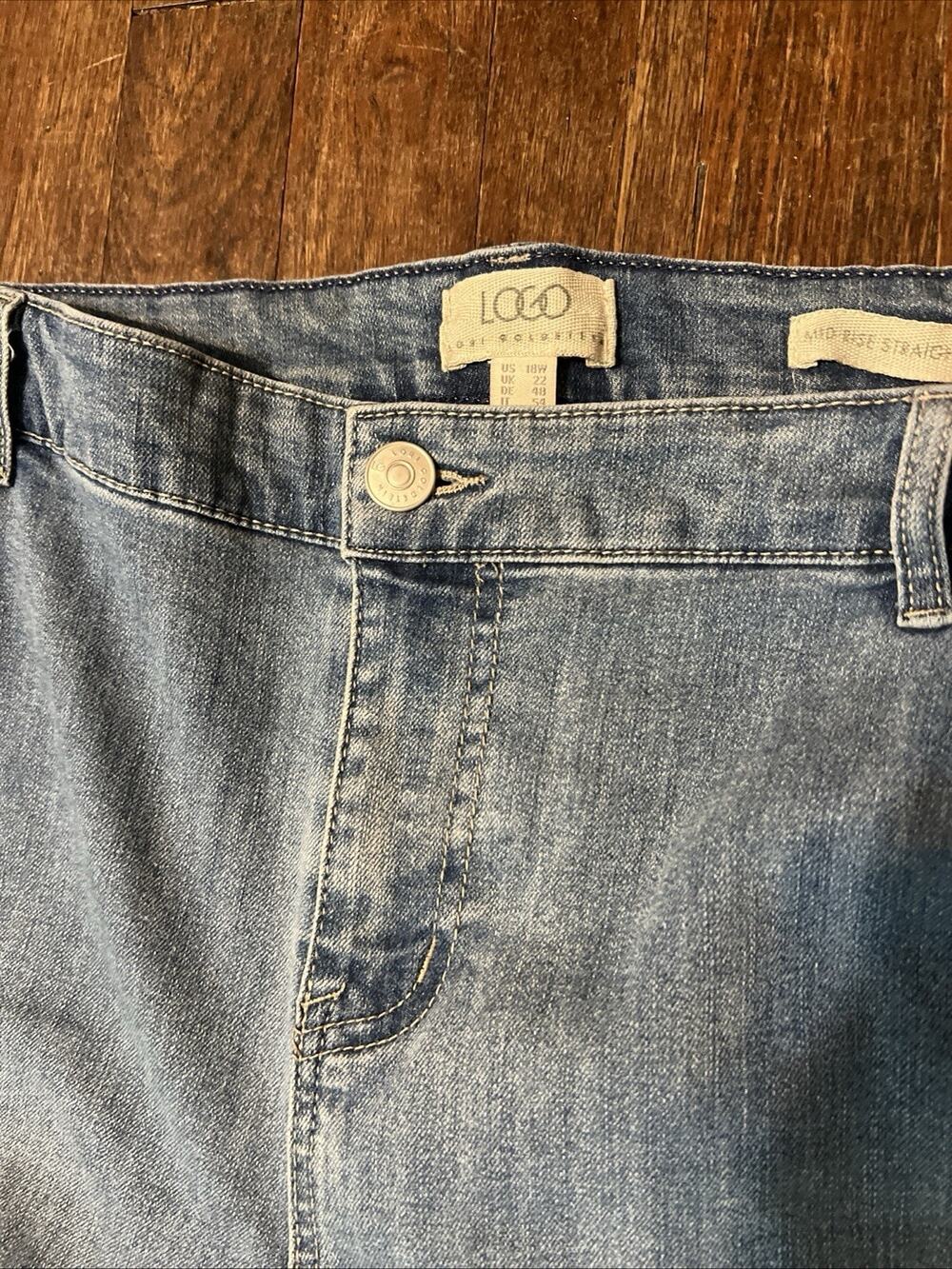 LOGO by Lori Goldstein Shadow Patch Boyfriend Jeans 18W Blue Denim Stretch - Picture 5 of 10